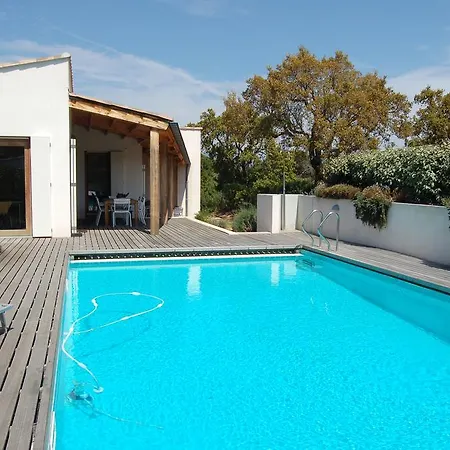 Villa Coucou Les Amis-2